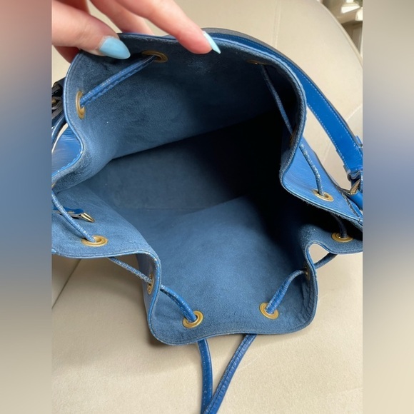Louis Vuitton Epi Noe Bucket Bag Shoulder Bag Cobalt Blue Leather Tie Closure - Picture 3 of 13